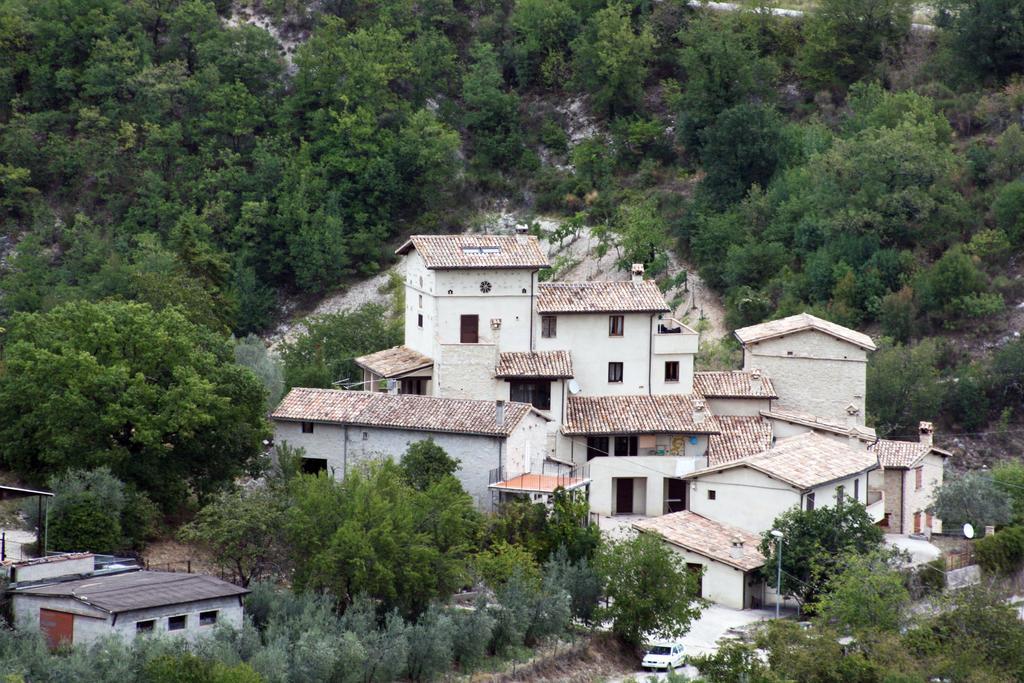 Valle Del Belvedere Spolète Extérieur photo